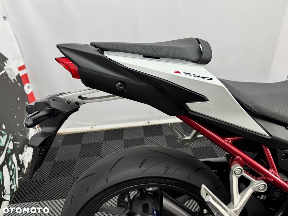 Honda CB - 30