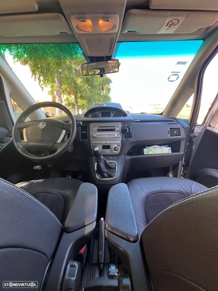 Lancia Musa 1.3 16V M-jet Platino - 6