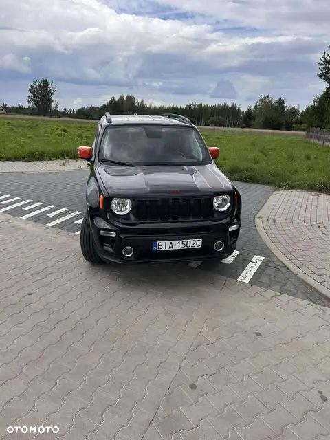Jeep Renegade - 12