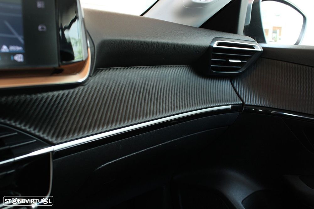 Peugeot e-208 50 kWh Allure - 29