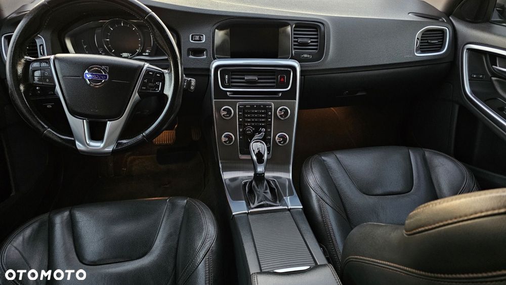 Volvo V60 D4 AWD Drive-E Summum - 19