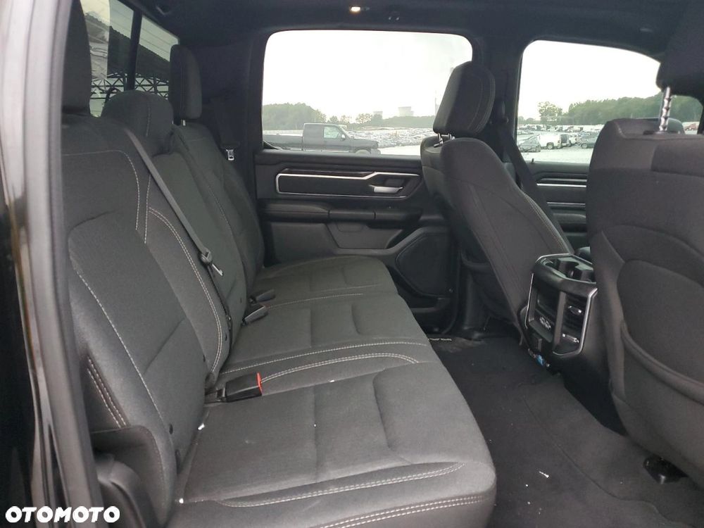 RAM 1500 5.7 Quad Cab Longbed Bighorn Black - 9