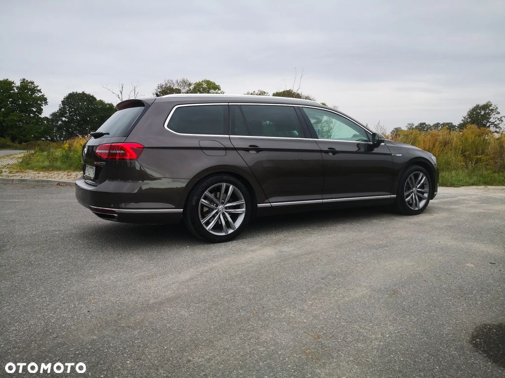 Volkswagen Passat - 6