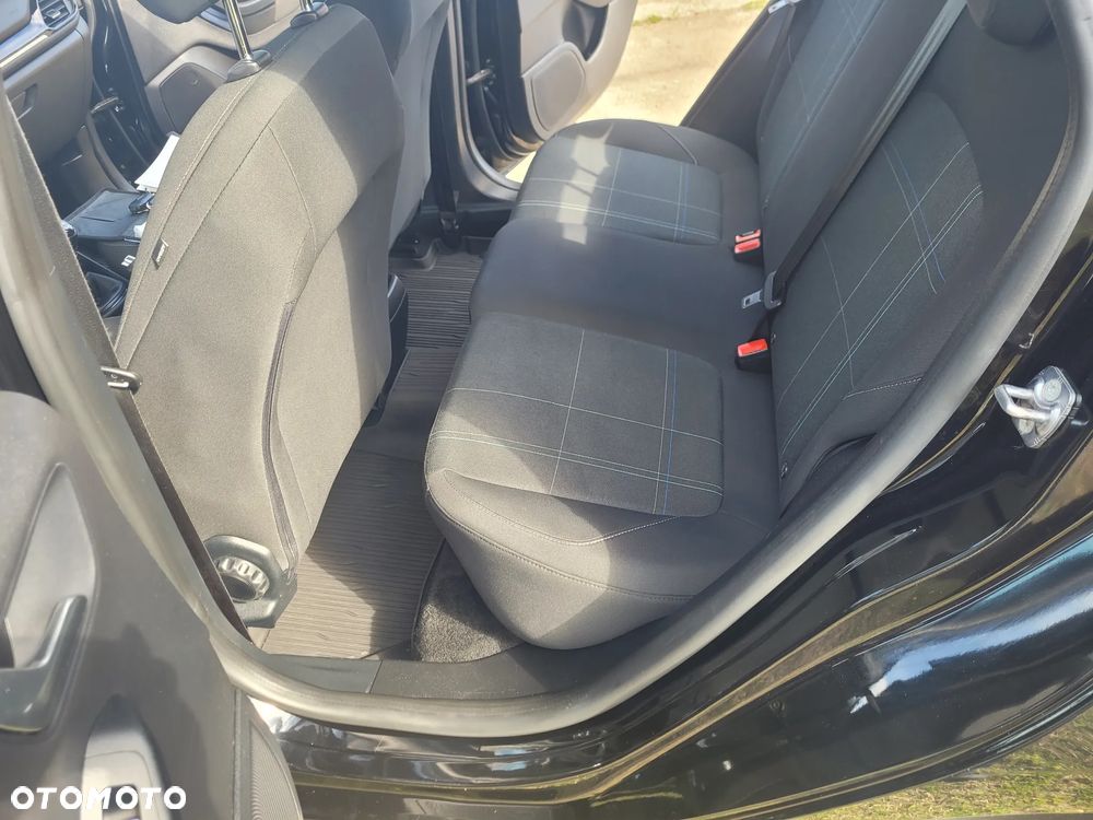 Ford Fiesta 1.1 S&S TITANIUM - 18