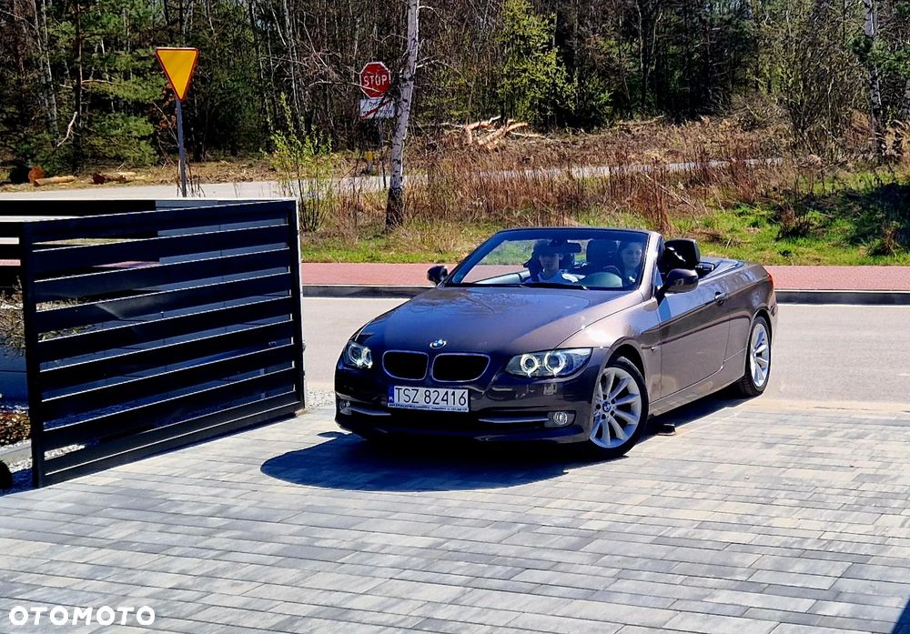 BMW Seria 3 318i M Sport Edition - 26