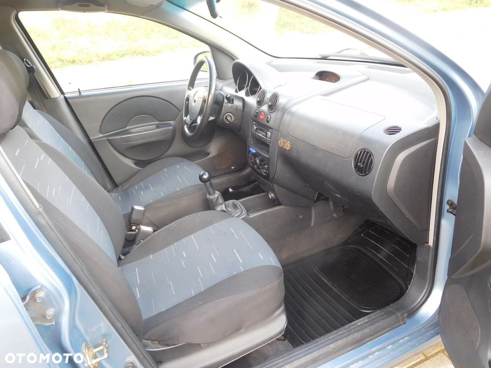 Chevrolet Aveo 1.2 Plus - 7