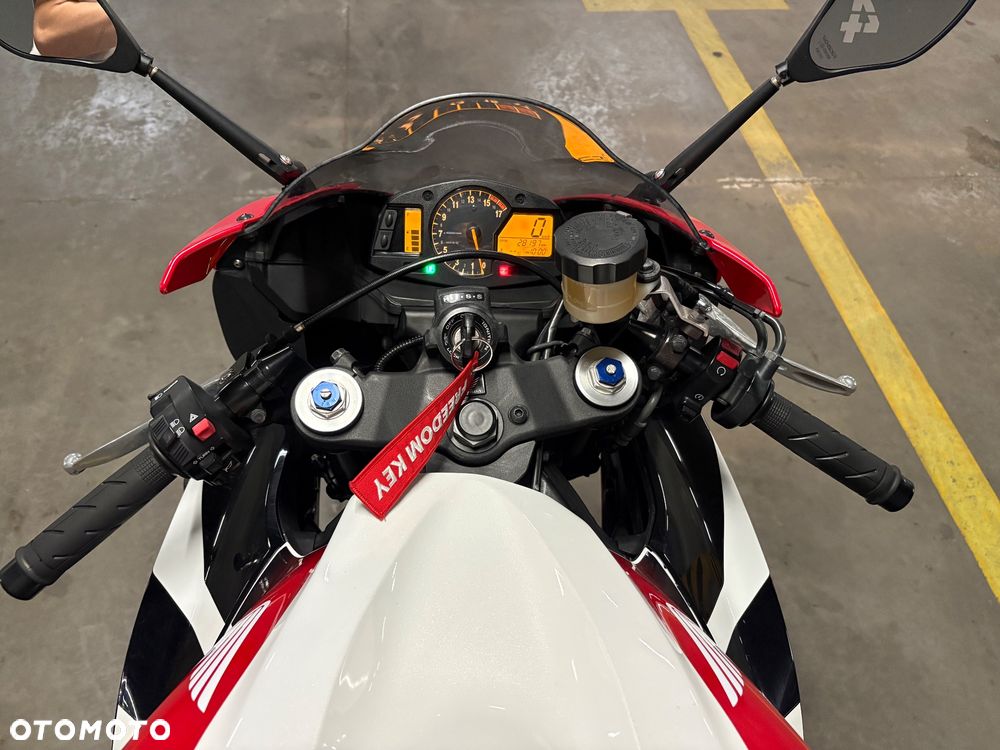 Honda CBR - 5