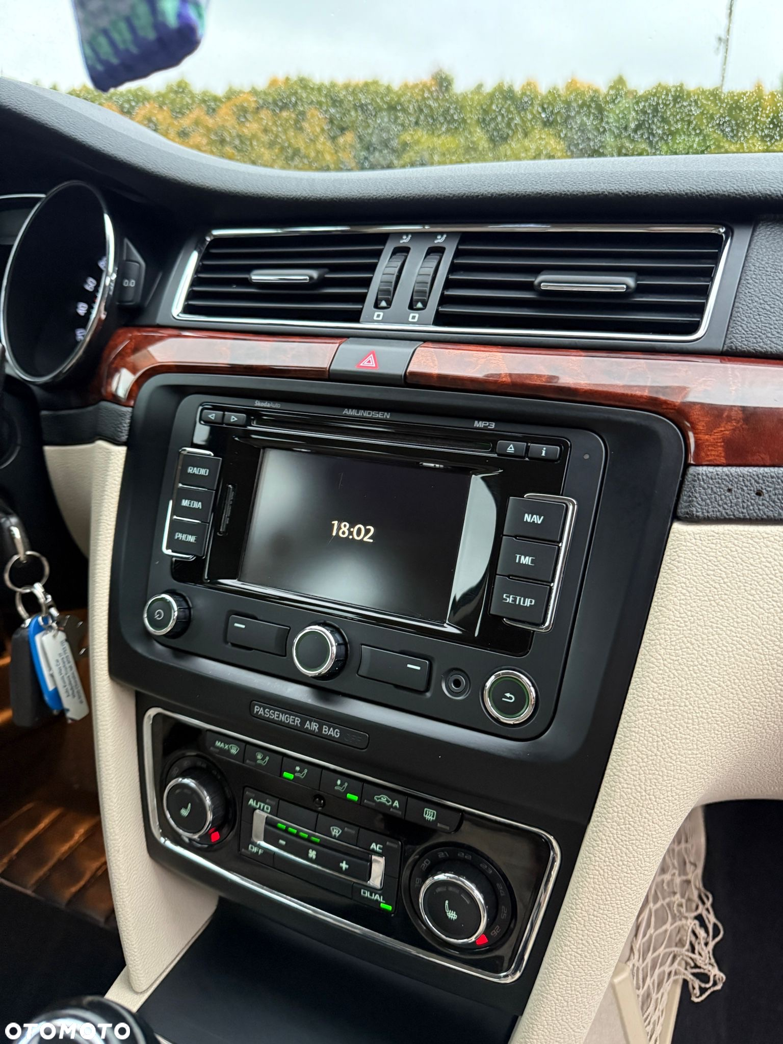 Skoda Superb 1.8 TSI 4x4 Platinum - 30