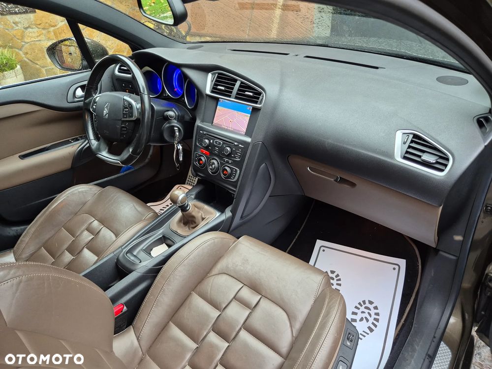 Citroën DS4 2.0 HDi Pure Pearl - 20