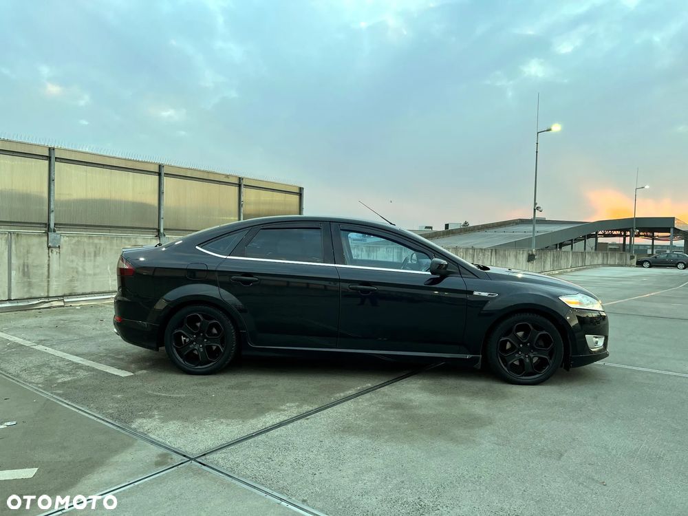 Ford Mondeo 2.5 Titanium S - 9