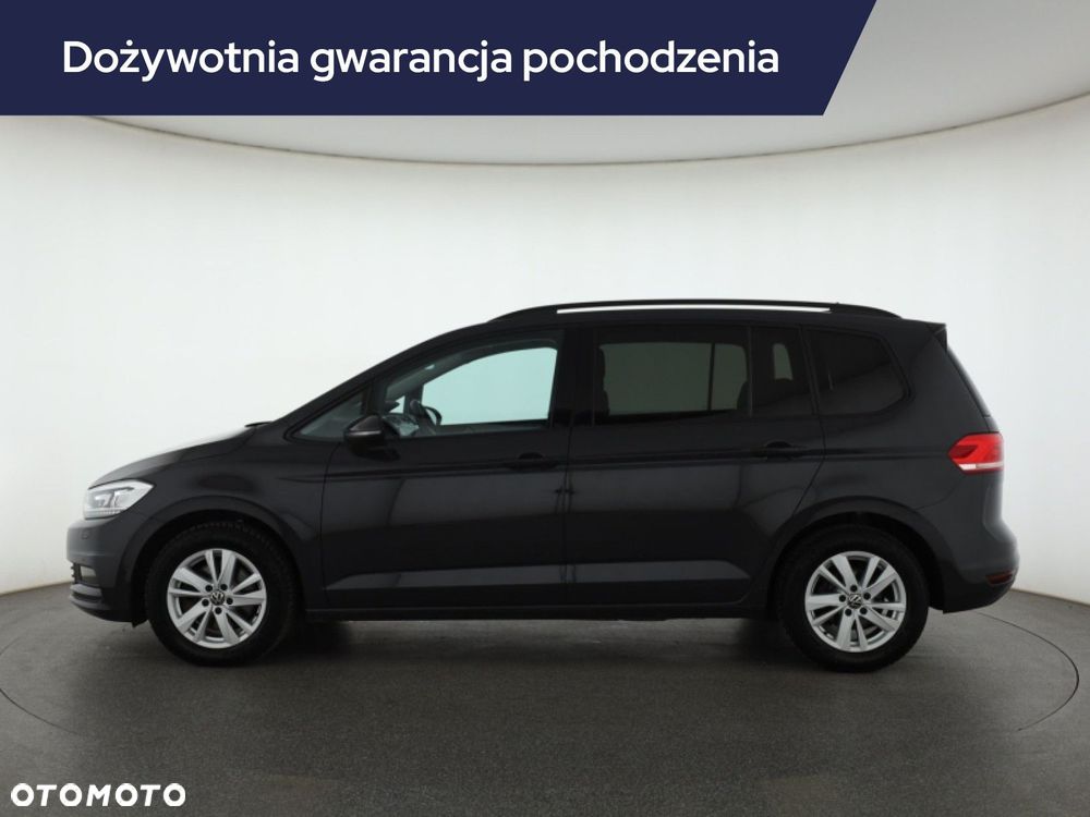 Volkswagen Touran - 4