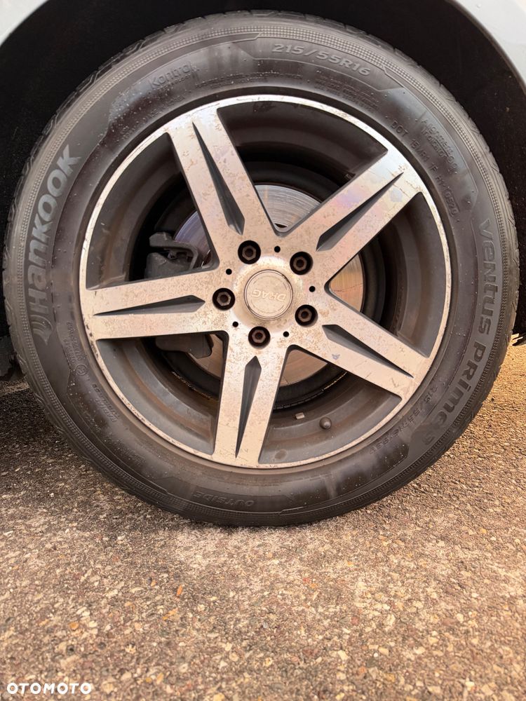 Volkswagen Passat 2.0 TDI DPF BlueMotion Technology Comfortline - 9