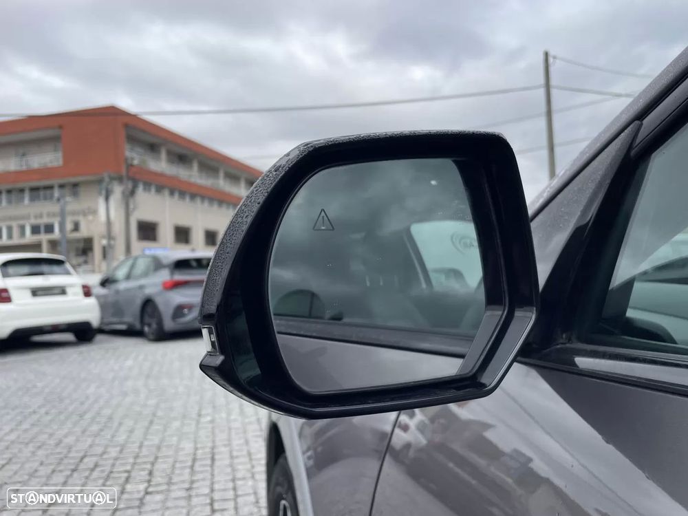 Hyundai Ioniq 5 73 kWh Vanguard+Plug&Power+Tejadilho Solar+AFH - 41