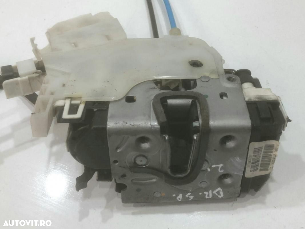Broasca usa dreapta spate A2047301435 Mercedes-Benz E-Class W212/S212 - 2