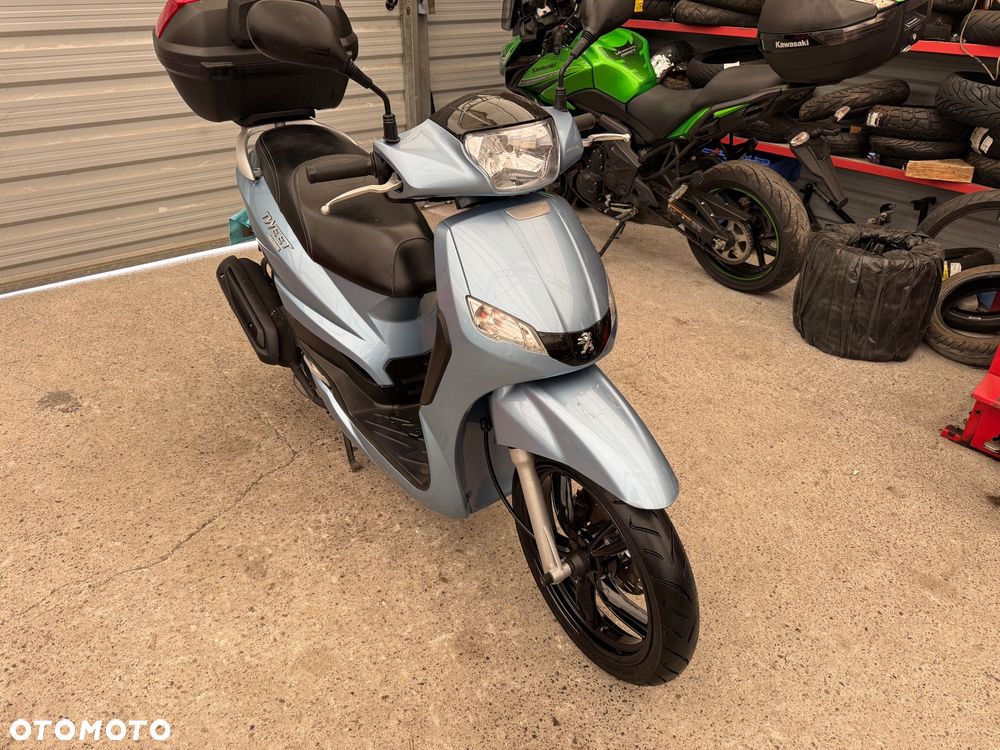 Peugeot Tweet - 10
