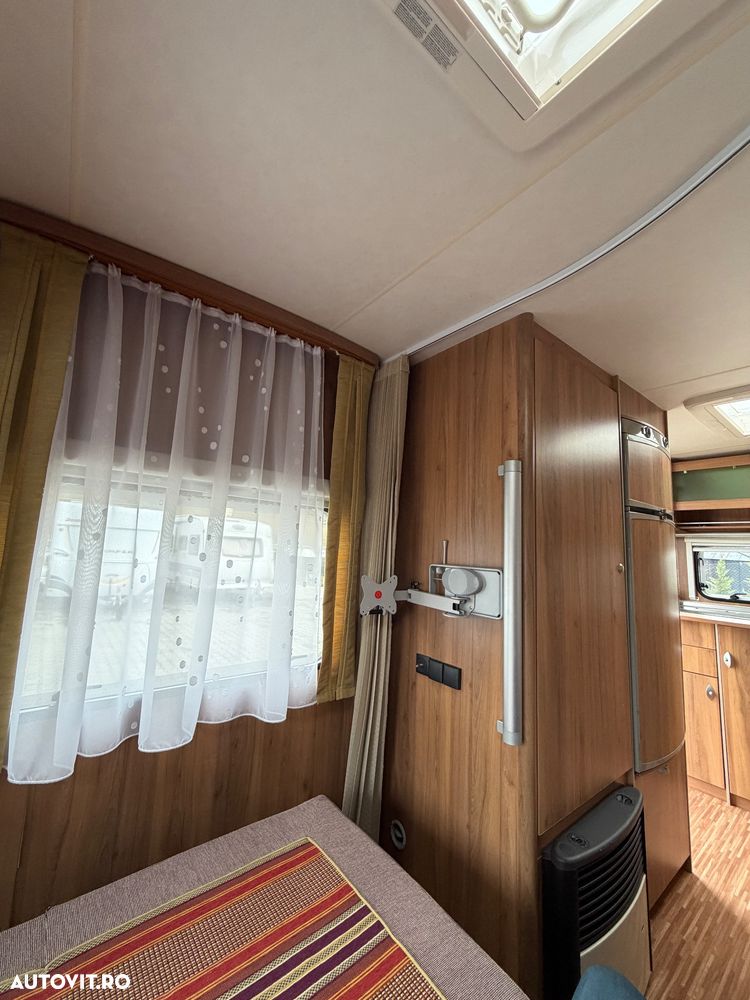 Burstner Averso 420 TS - 12