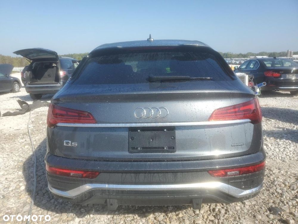Audi Q5 Sportback - 3