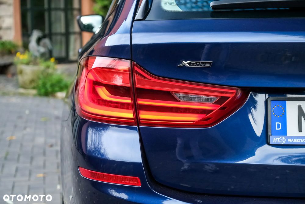 BMW Seria 5 520d xDrive Luxury Line - 16