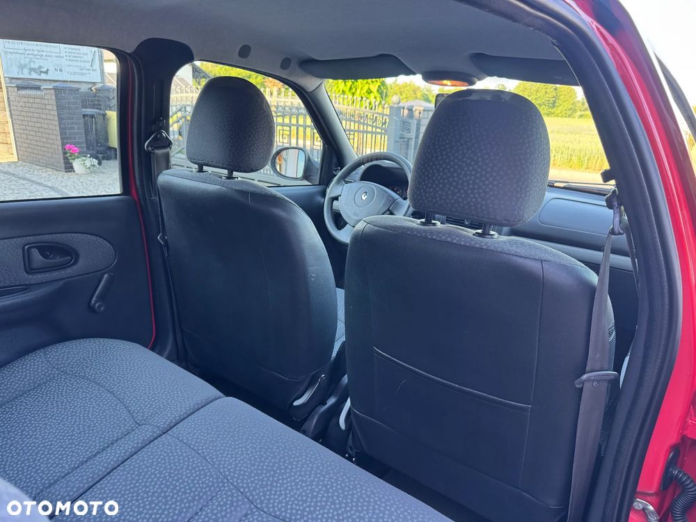 Renault Clio 1.2 Campus Authentique - 33
