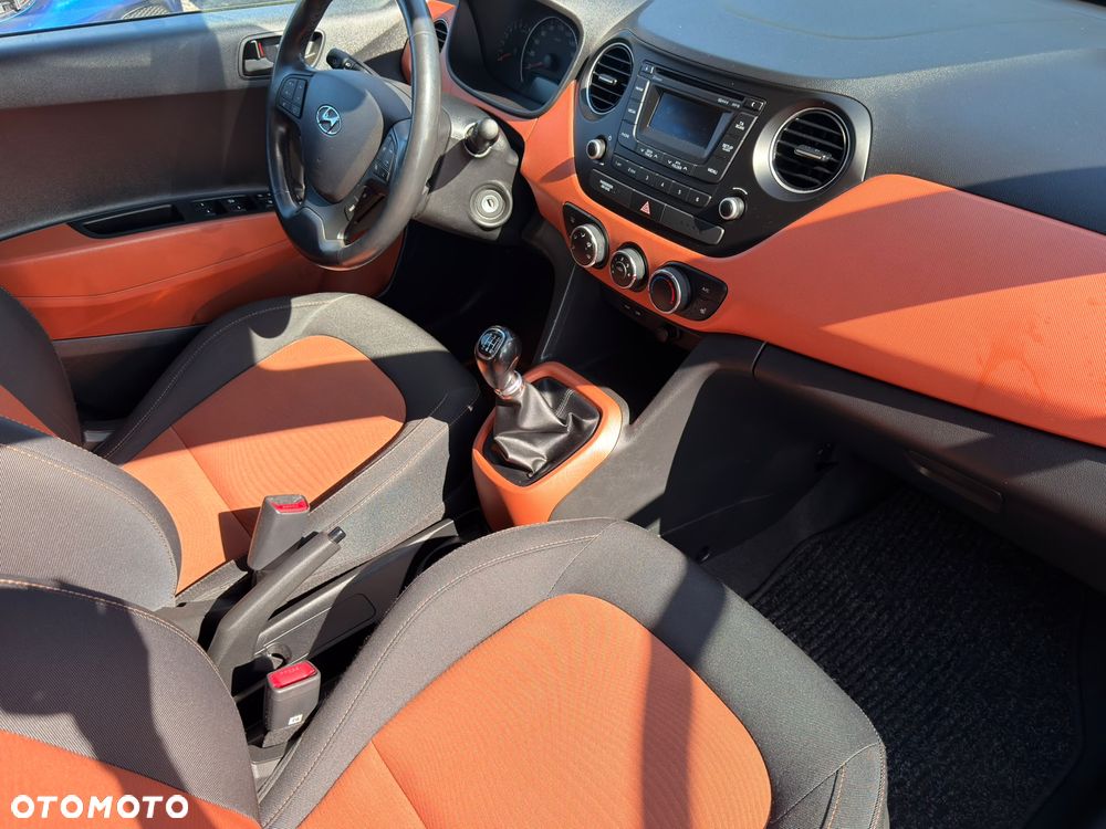Hyundai i10 1.2 Trend - 8