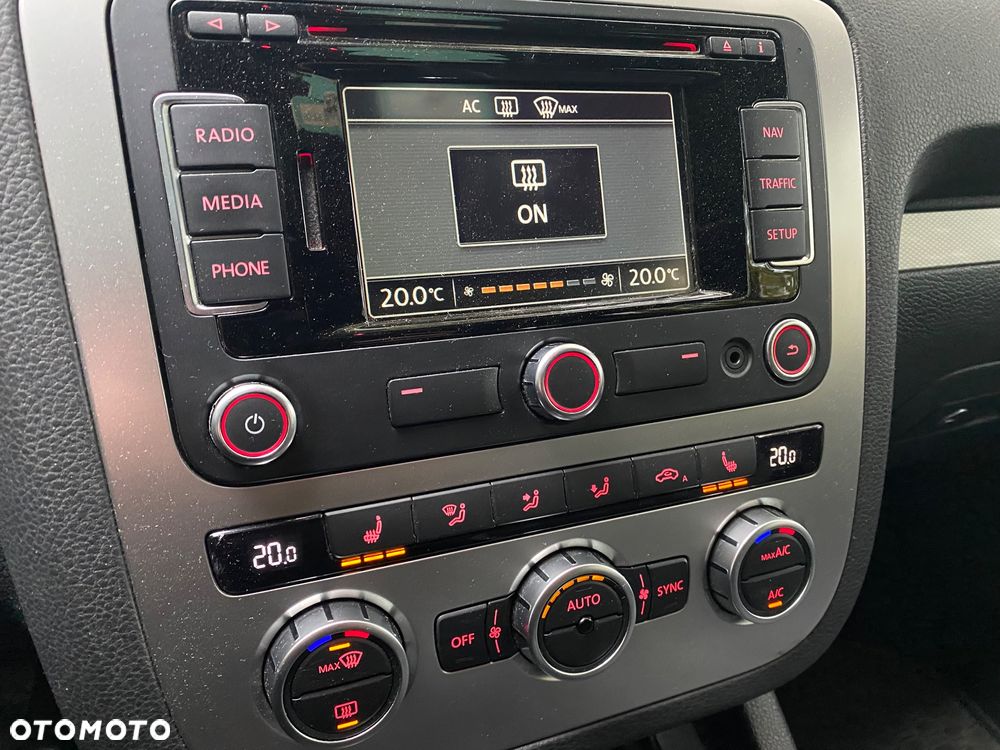 Volkswagen Scirocco 2.0 TDI Life - 24