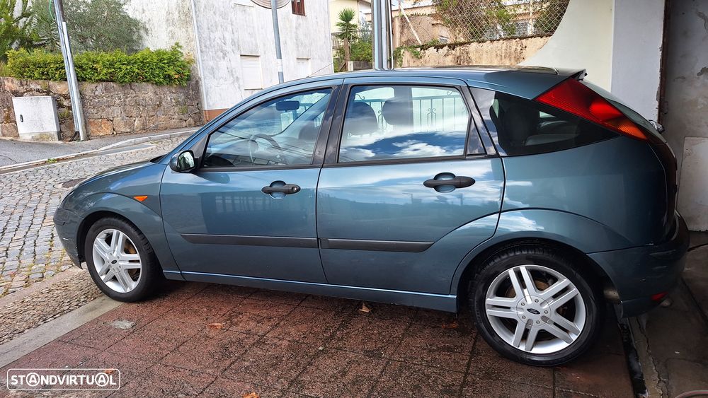 Ford Focus 1.8 TDCi X-Trend - 2