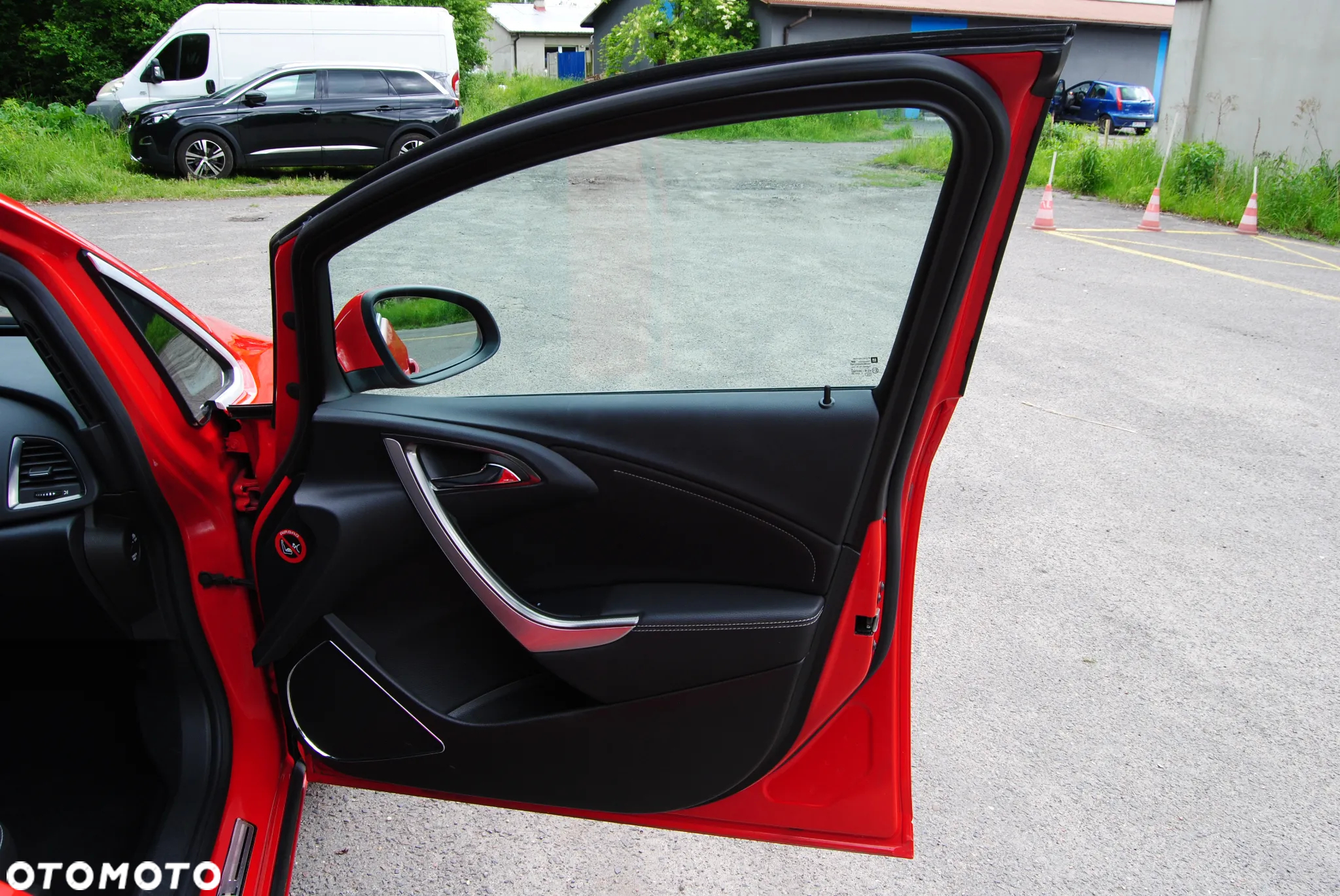 Opel Astra IV 2.0 CDTI Cosmo - 27