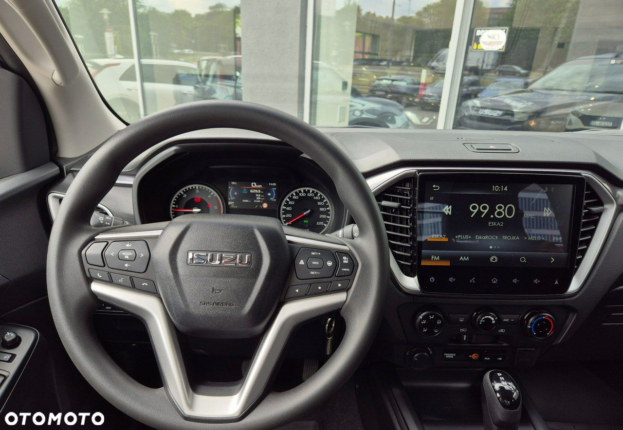 Isuzu D-Max - 15