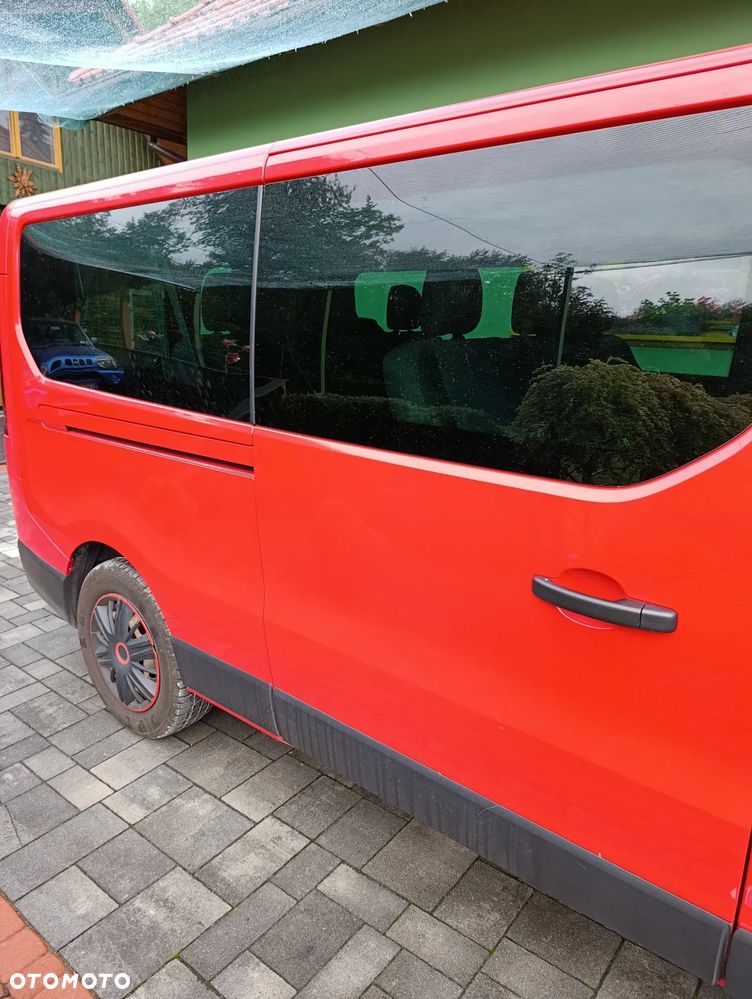 Renault Trafic 2.0 dCi - 4