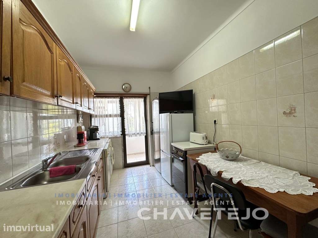 Apartamento T3 com garagem e arrecadação para venda em Tomar. - Grande imagem: 3/24