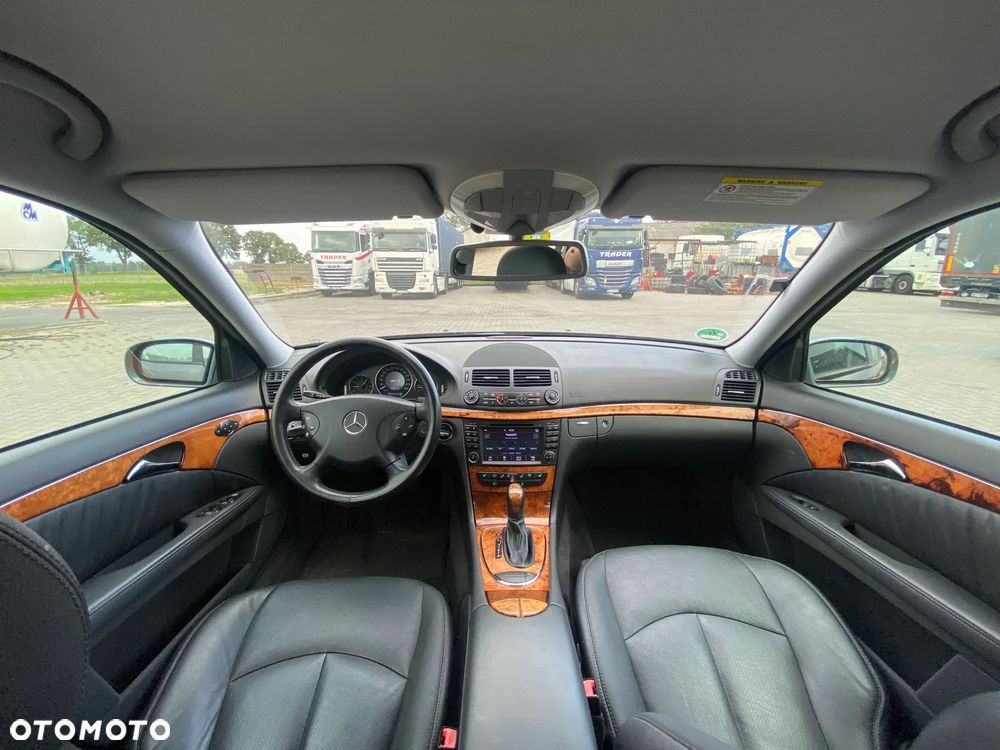 Mercedes-Benz Klasa E 280 4-Matic Elegance - 11