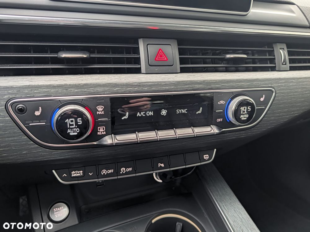 Audi A4 Limousine - 30