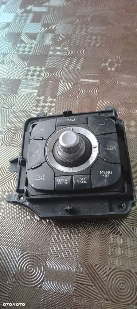 RENAULT OE panel nawigacji 253B00004R - 1