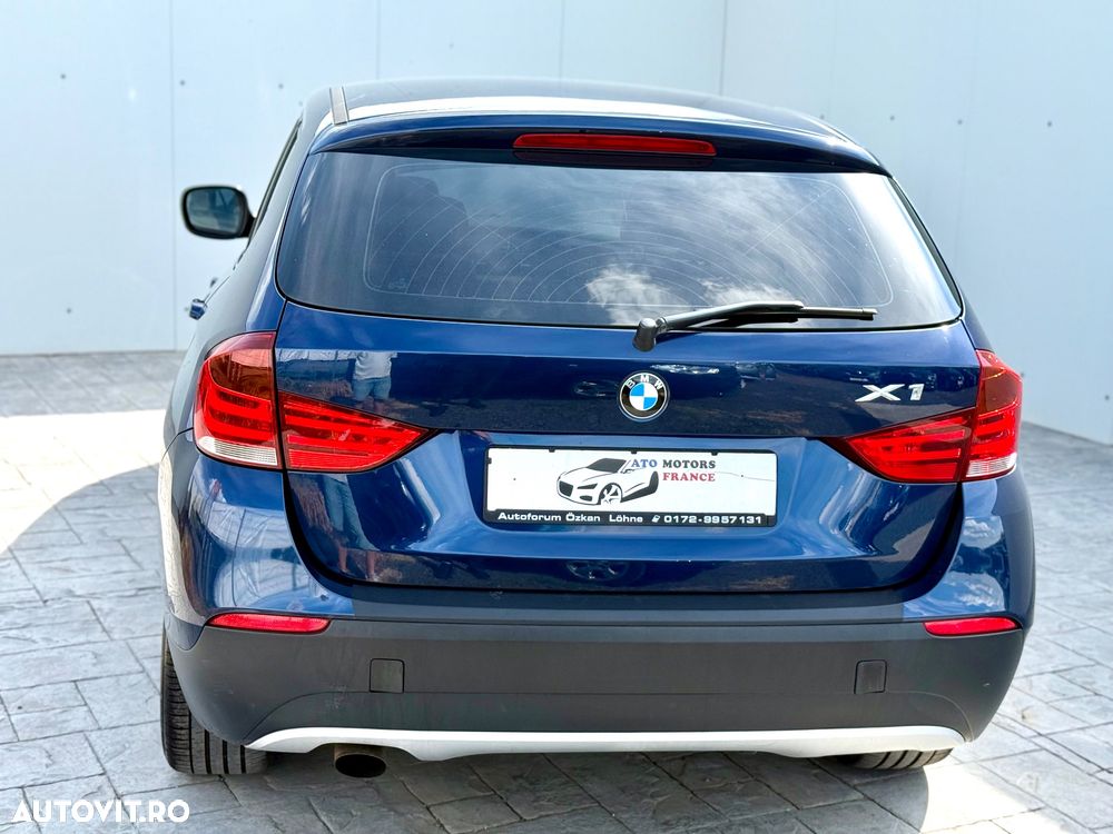BMW X1 xDrive20d - 11