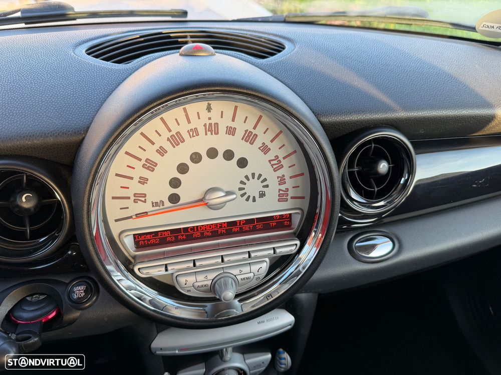 MINI 3 Portas One - 3