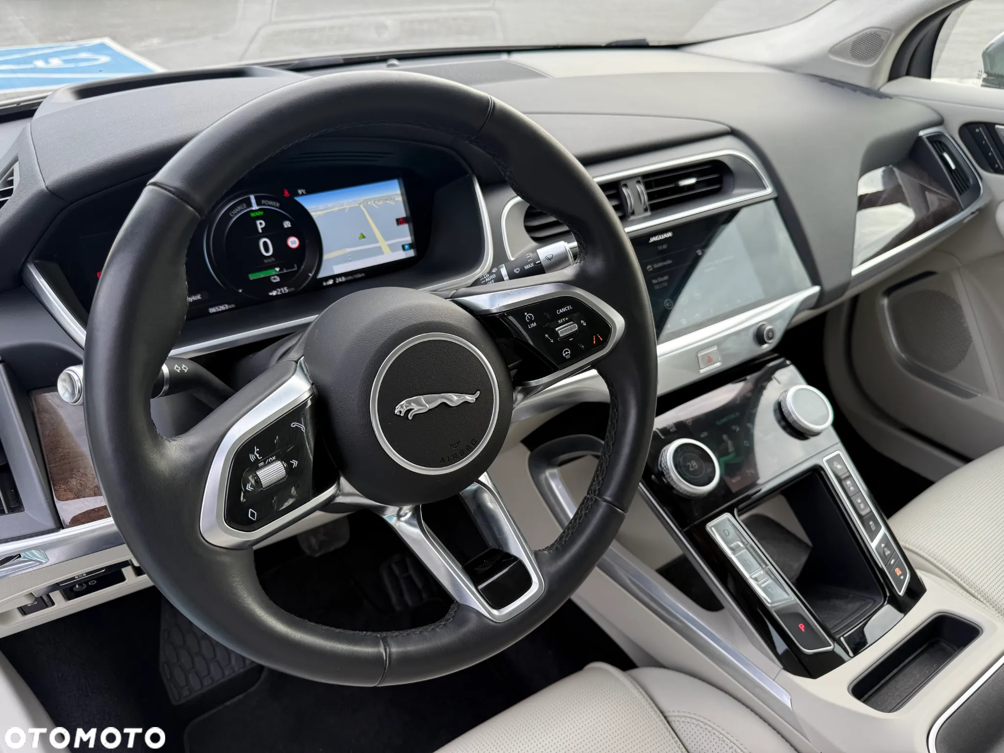 Jaguar I-Pace EV400 AWD HSE - 18