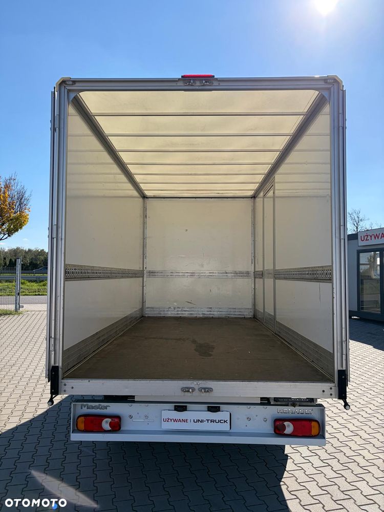 Renault Master Kontener 8EP - 18