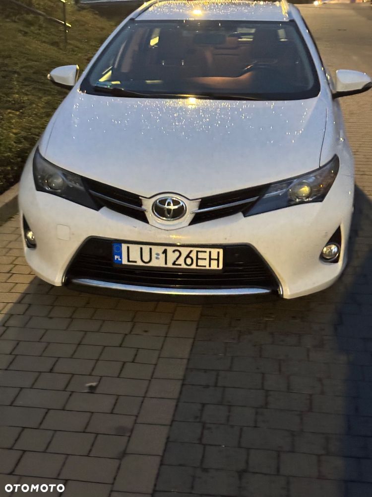 Toyota Auris 1.6 Premium Comfort - 6