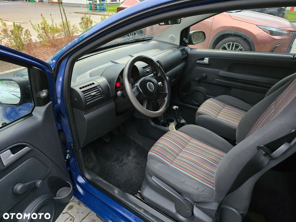 Volkswagen Fox 1.2 - 12