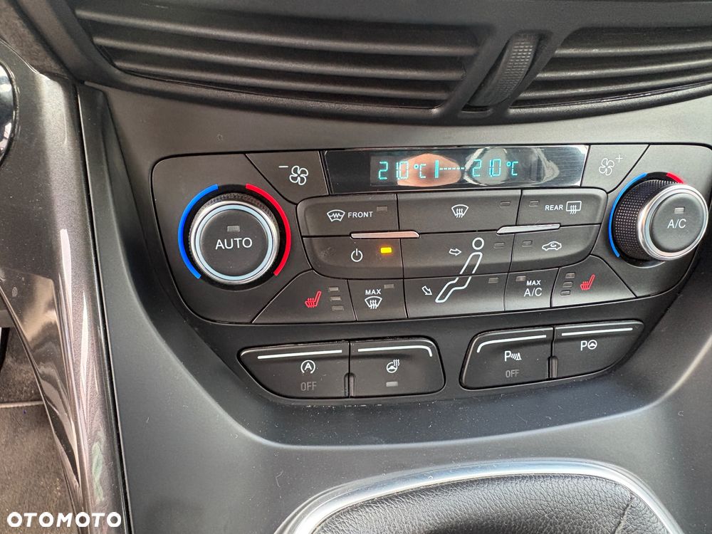 Ford C-MAX 1.0 EcoBoost Titanium ASS - 22