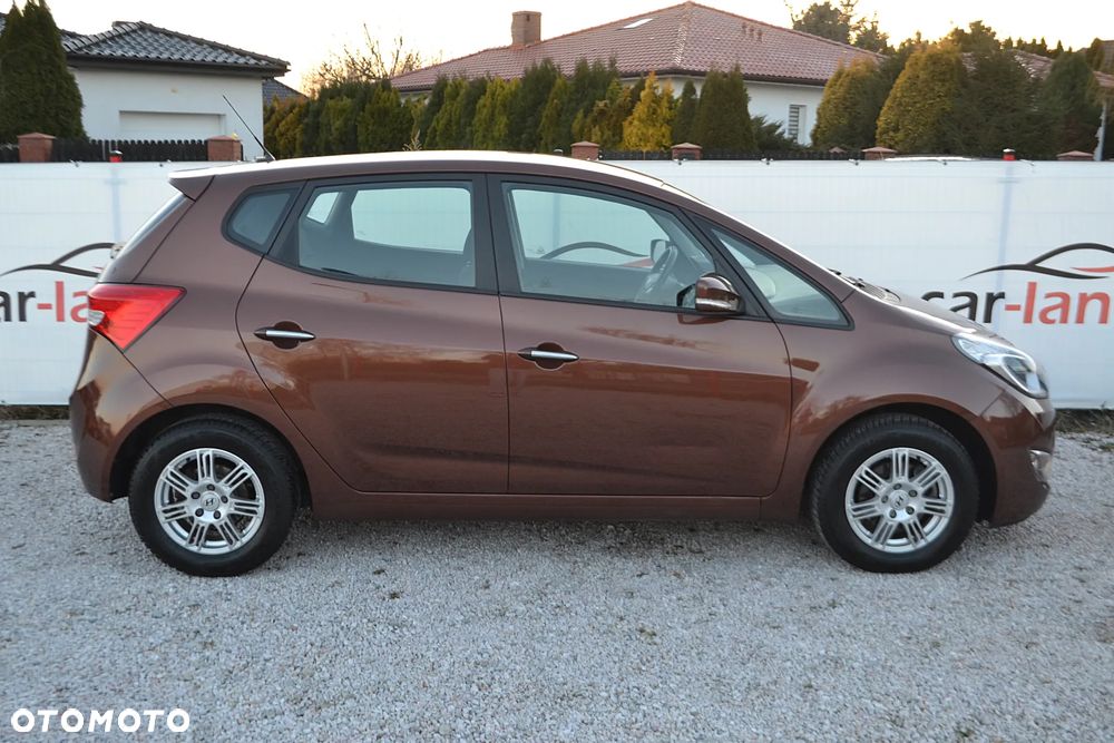 Hyundai ix20 1.4 Comfort - 14