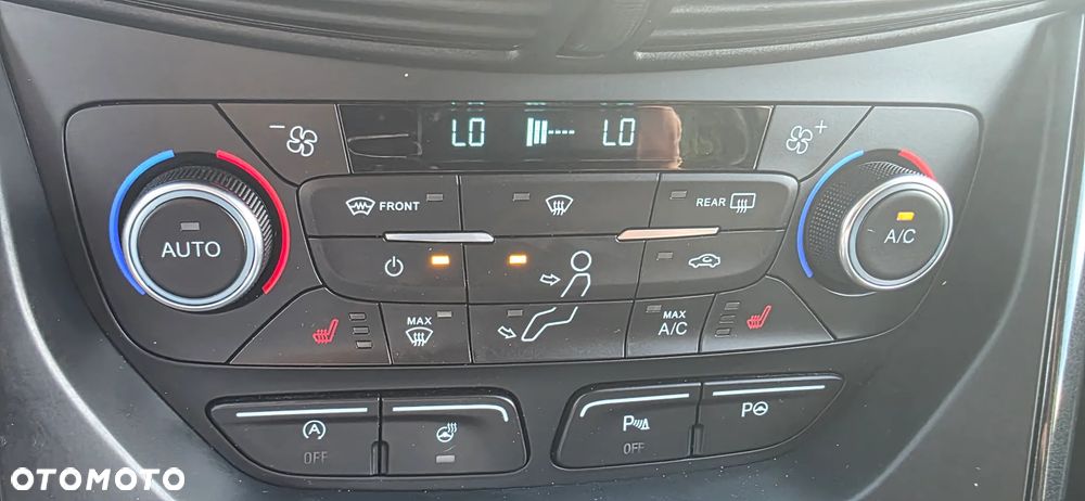 Ford Kuga 2.0 TDCi 4x2 Titanium - 22