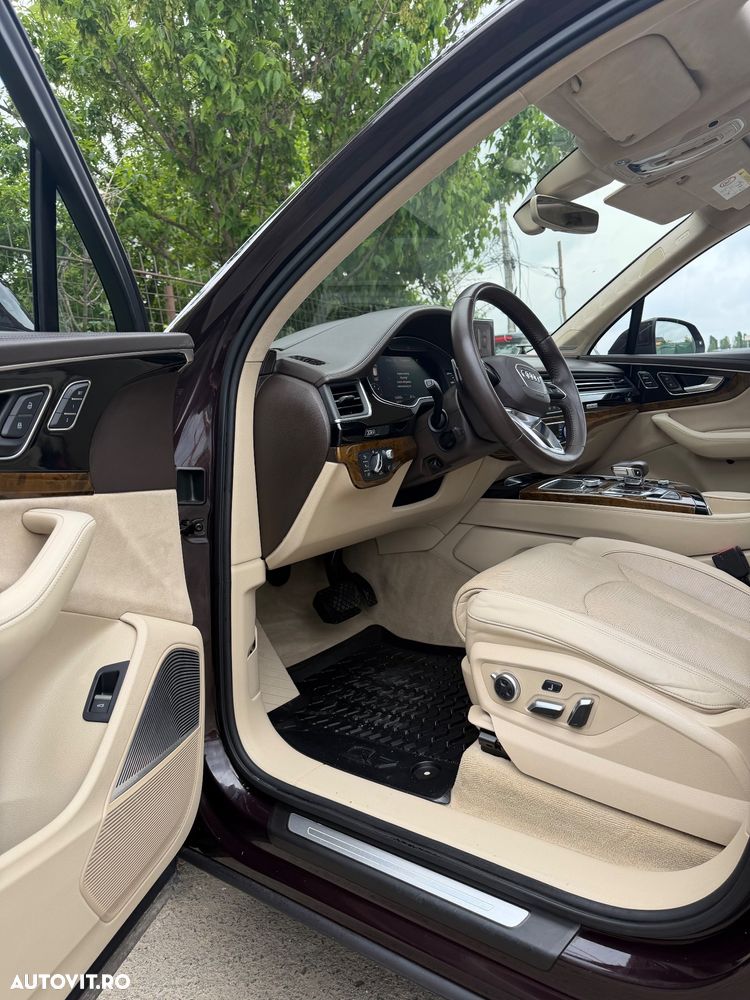 Audi Q7 - 6