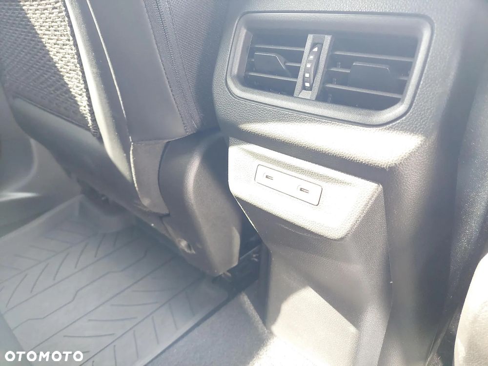 Renault Austral Mild Hybrid 160 Automatik Iconic - 28