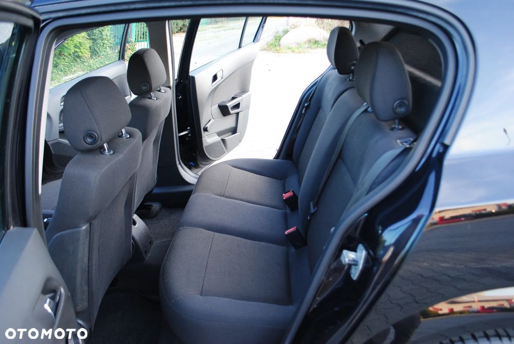 Opel Astra 1.6 Edition - 11