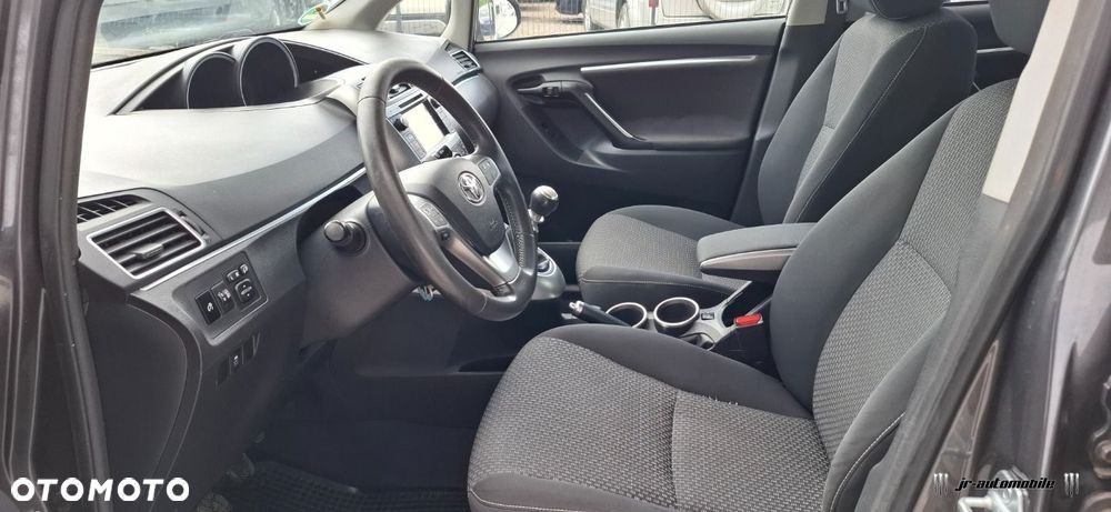 Toyota Verso 2.0 D-4D 5-Sitzer Life - 14