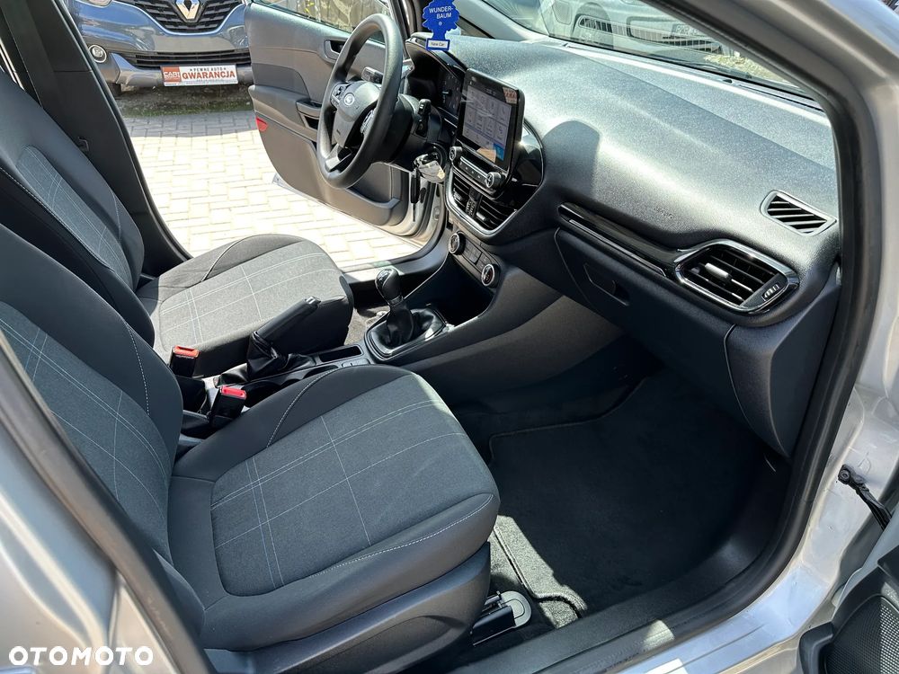 Ford Fiesta - 23