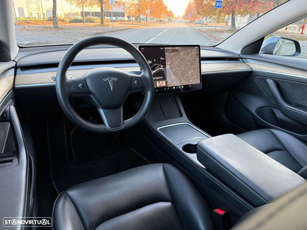 Tesla Model 3 Long-Range Dual Motor AWD - 10