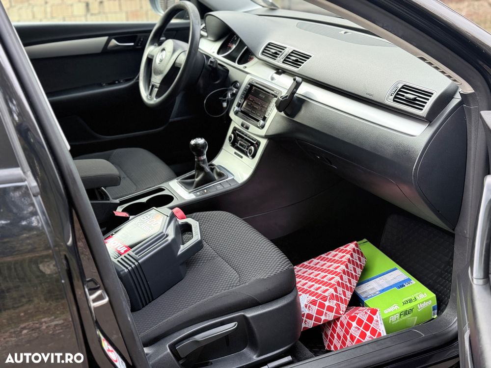 Volkswagen Passat Variant 2.0 TDI BlueMotion Technology Trendline - 5