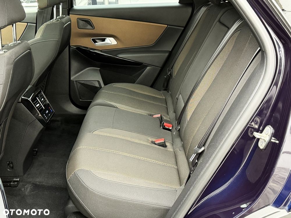 DS Automobiles DS 7 Crossback 1.5 BlueHDi Bastille + - 37